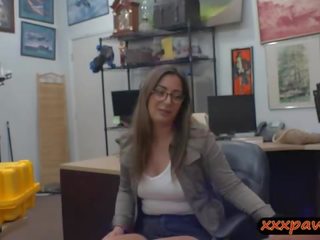 Kadın ile i̇talyan çarptım tarafından pawn kaleci