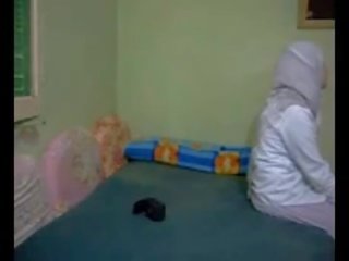 1. analno x ocenjeno posnetek s njegov arab gf na skrite kamera