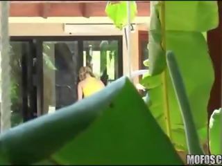 変態の ティーン 演劇 ととも​​に ディルド