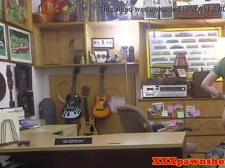 Pawnshop cookie τσιμπουκώνοντας brokers καβλί pov