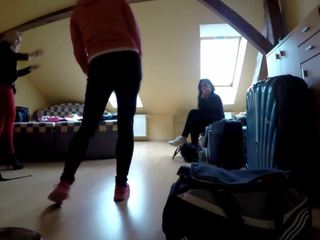 Holky meniace sa izba: zadarmo zadarmo xxx holky hd xxx film klip f0